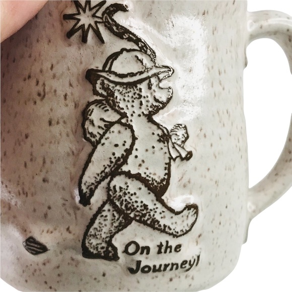 VINTAGE WESTON VERMONT BEAR COFFE MUG "On the Journey" "Peace Love and Joy" 80s - Picture 4 of 8
